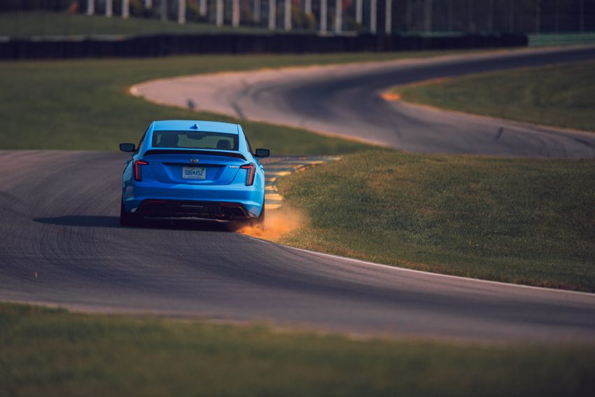 2022 Cadillac CT5-V Blackwing - Rear HD Wallpapers 850x567 #15 2022 Cadillac CT5-V Blackwing - Rear Wallpaper 850x567 #15