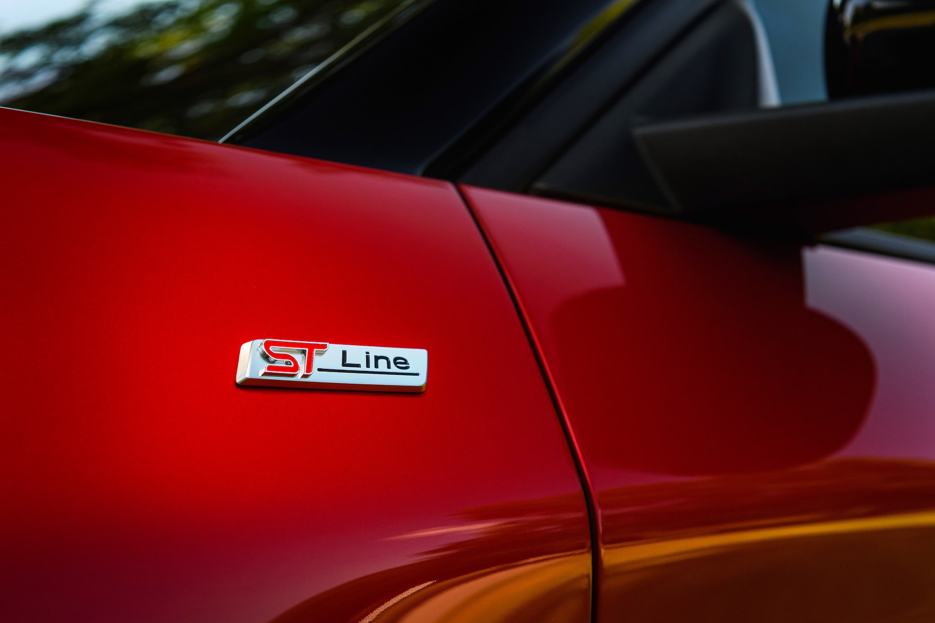 Download 2022 Ford Explorer ST-Line - Detail HD Wallpaper 1920x1280 #16