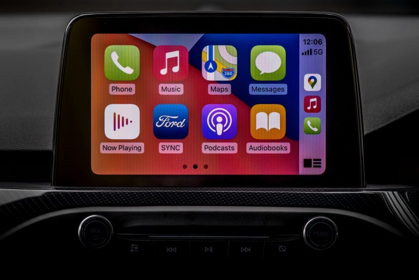 2022 Ford Focus ST Edition - Central Console Wallpaper 850x567 #36