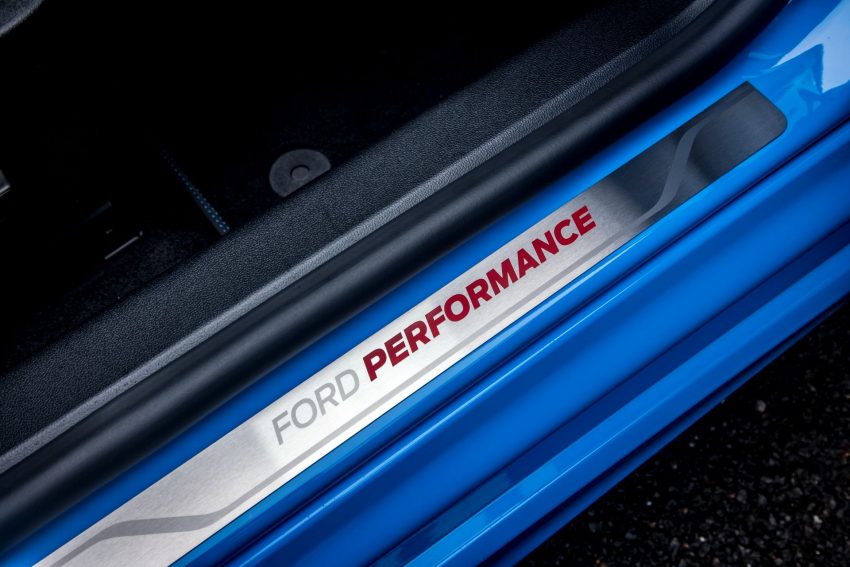 2022 Ford Focus ST Edition - Door Sill Wallpaper 850x567 #33