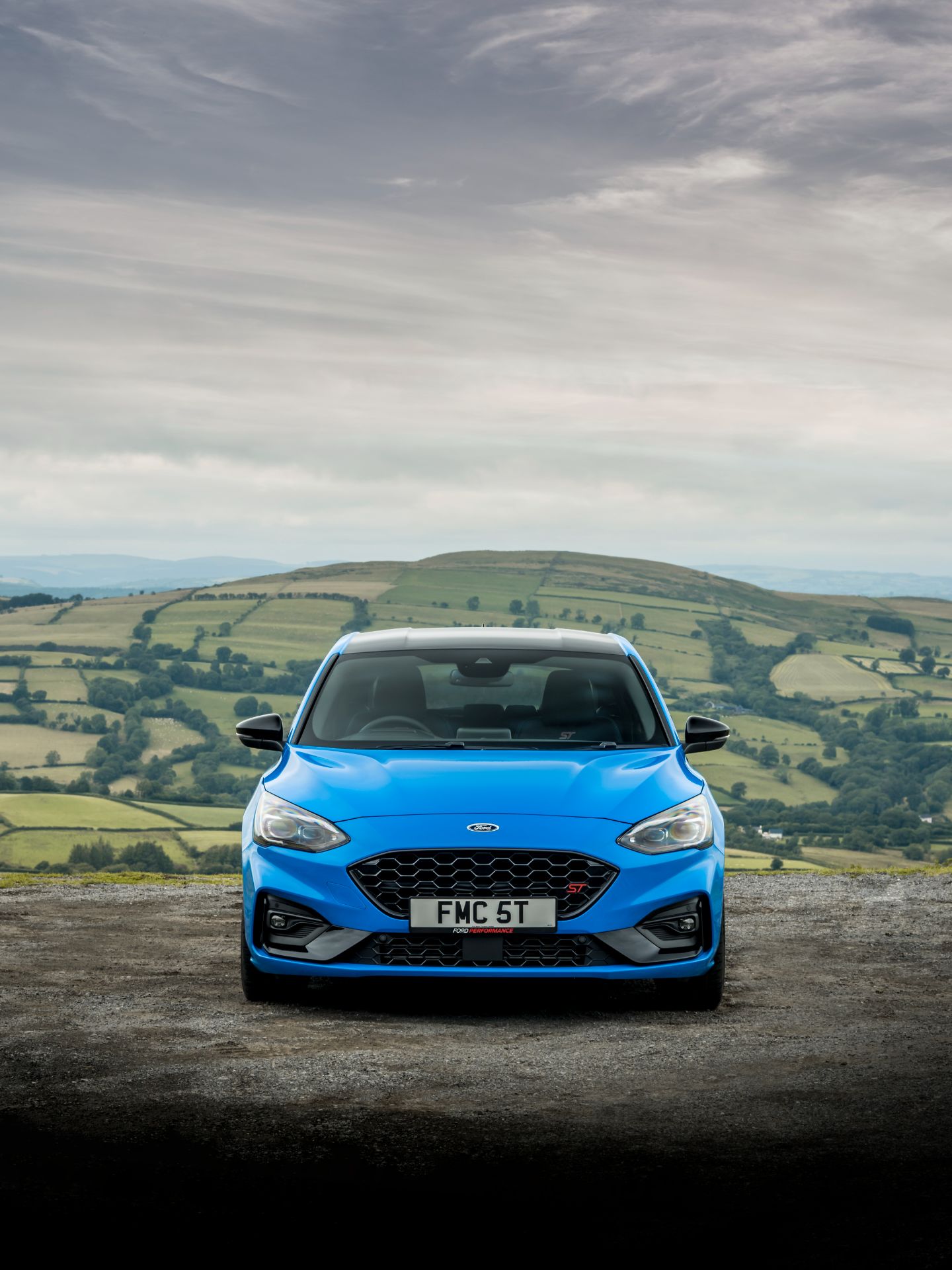 Download 2022 Ford Focus ST Edition - Front HD Phone Wallpaper 1440x1920 #19