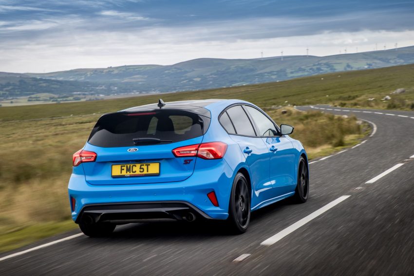 2022 Ford Focus ST Edition - Rear Three-Quarter Wallpaper 850x567 #2