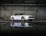 2022 Ford Mustang Ice White Appearance Package - Front Three-Quarter Wallpaper 190x150