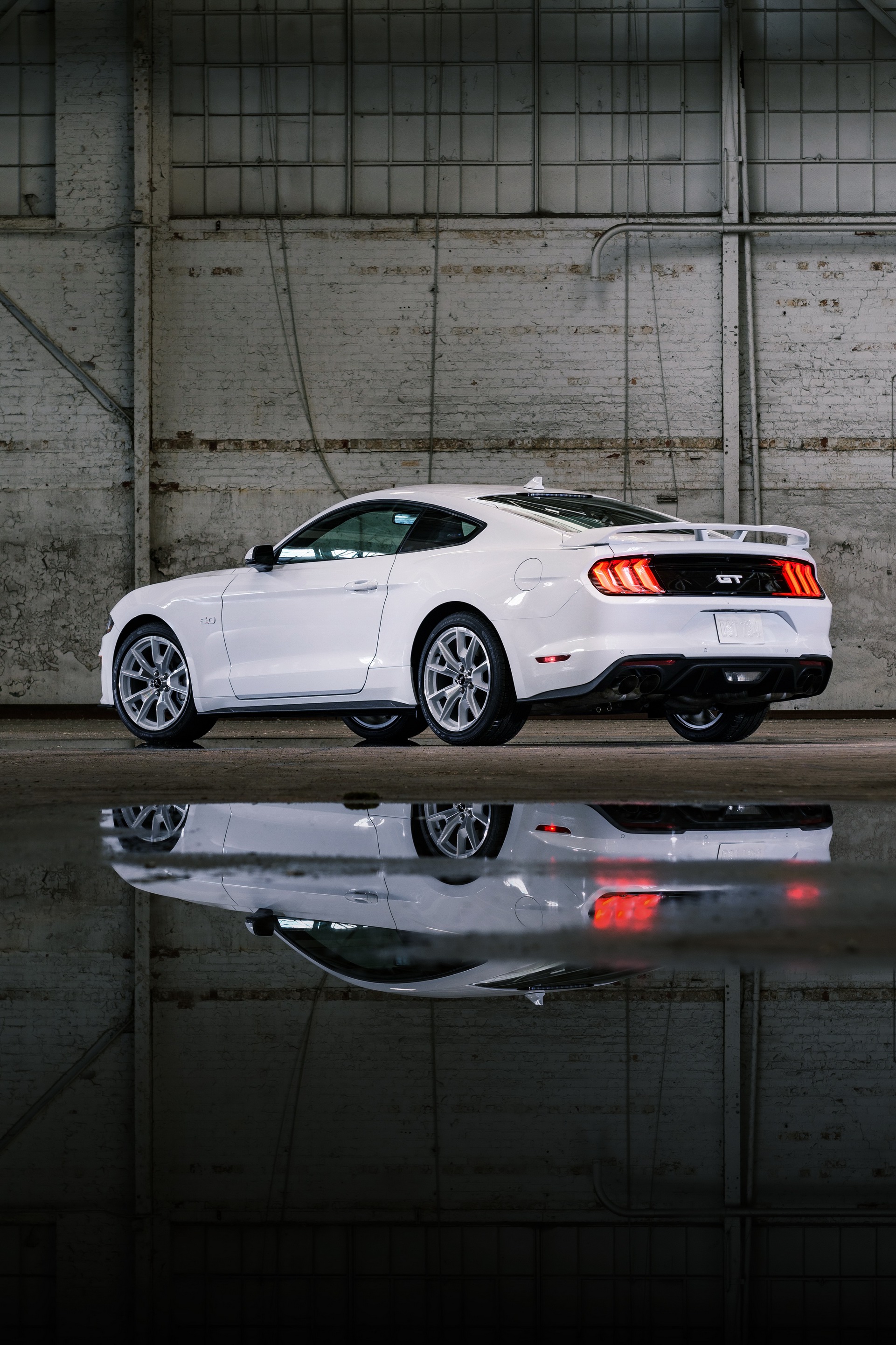 Download 2022 Ford Mustang Ice White Appearance Package - Rear Three-Quarter HD Phone Wallpaper 1921x2882 #3