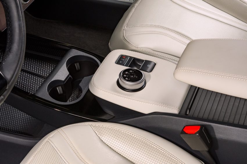 2022 Ford Mustang Mach-E Ice White Appearance Package - Interior, Detail Wallpaper 850x567 #17