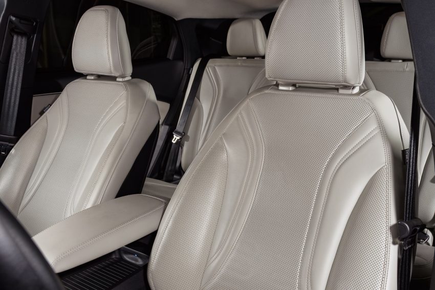 2022 Ford Mustang Mach-E Ice White Appearance Package - Interior, Seats Wallpaper 850x567 #20