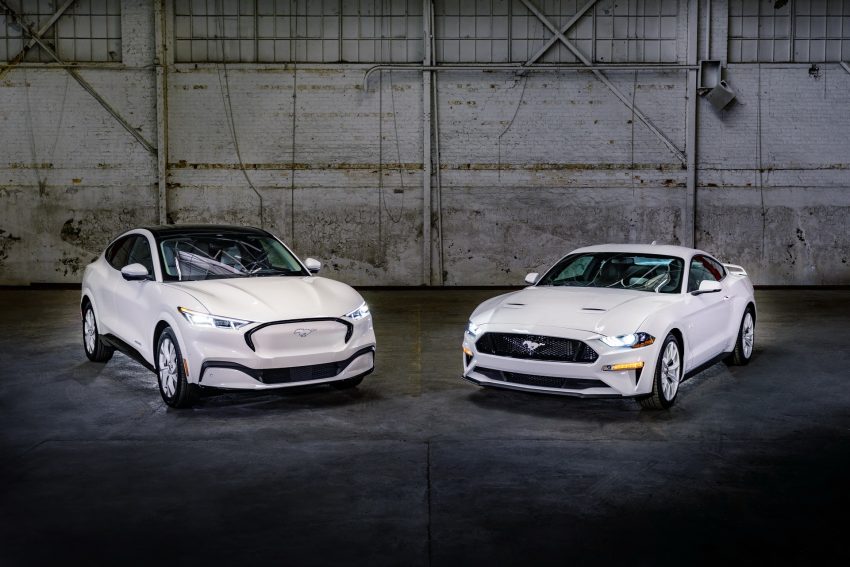 2022 Ford Mustang Mach-E and Ford Mustang Ice White Appearance Package - Front Wallpaper 850x567 #2