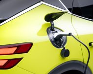 2022 Genesis GV60 - Charging Connector Wallpaper 190x150