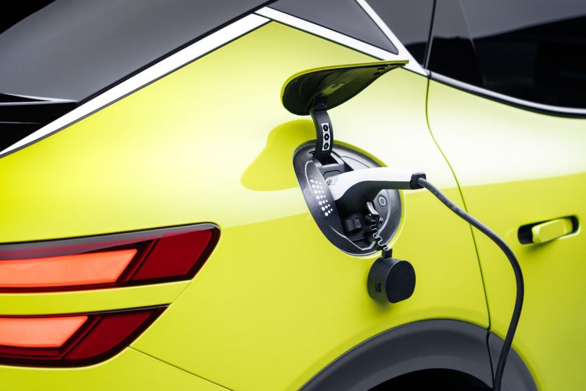 2022 Genesis GV60 - Charging Connector Wallpaper 850x567 #36