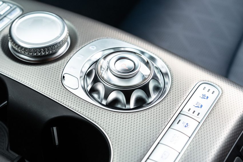 2022 Genesis GV60 - Interior, Detail Wallpaper 850x567 #47