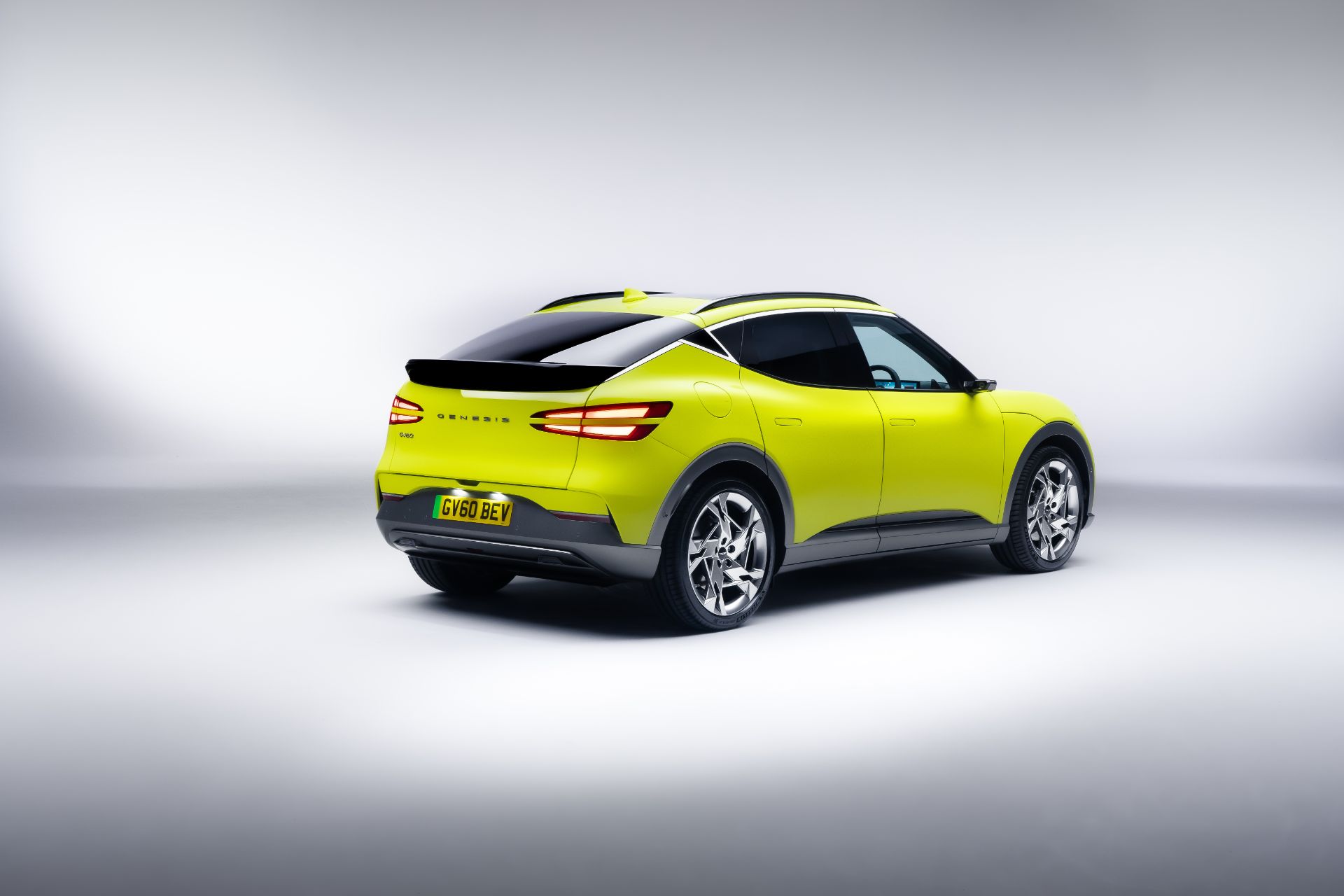 Download 2022 Genesis GV60 - Rear Three-Quarter HD Wallpaper 1920x1280 #30