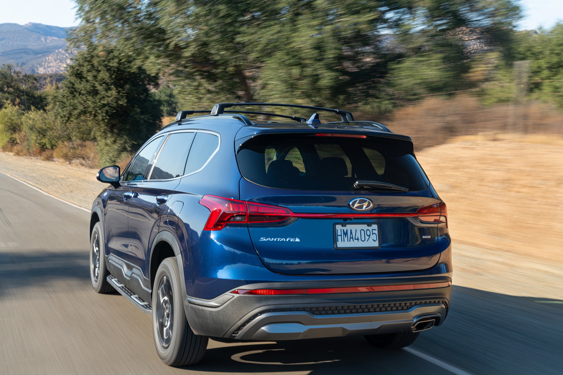 Download 2022 Hyundai Santa Fe XRT - Rear HD Wallpaper 1920x1281 #11