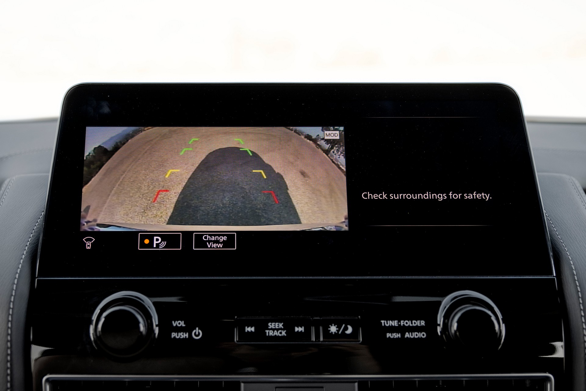 Download 2022 Infiniti QX80 - Central Console HD Wallpaper 1920x1280 #28