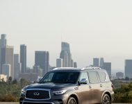 2022 Infiniti QX80 - Front Three-Quarter Wallpaper 190x150