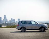 2022 Infiniti QX80 - Side Wallpaper 190x150