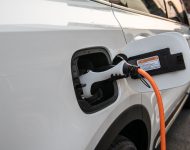 2022 Kia Sorento PHEV - Charging Port Wallpaper 190x150