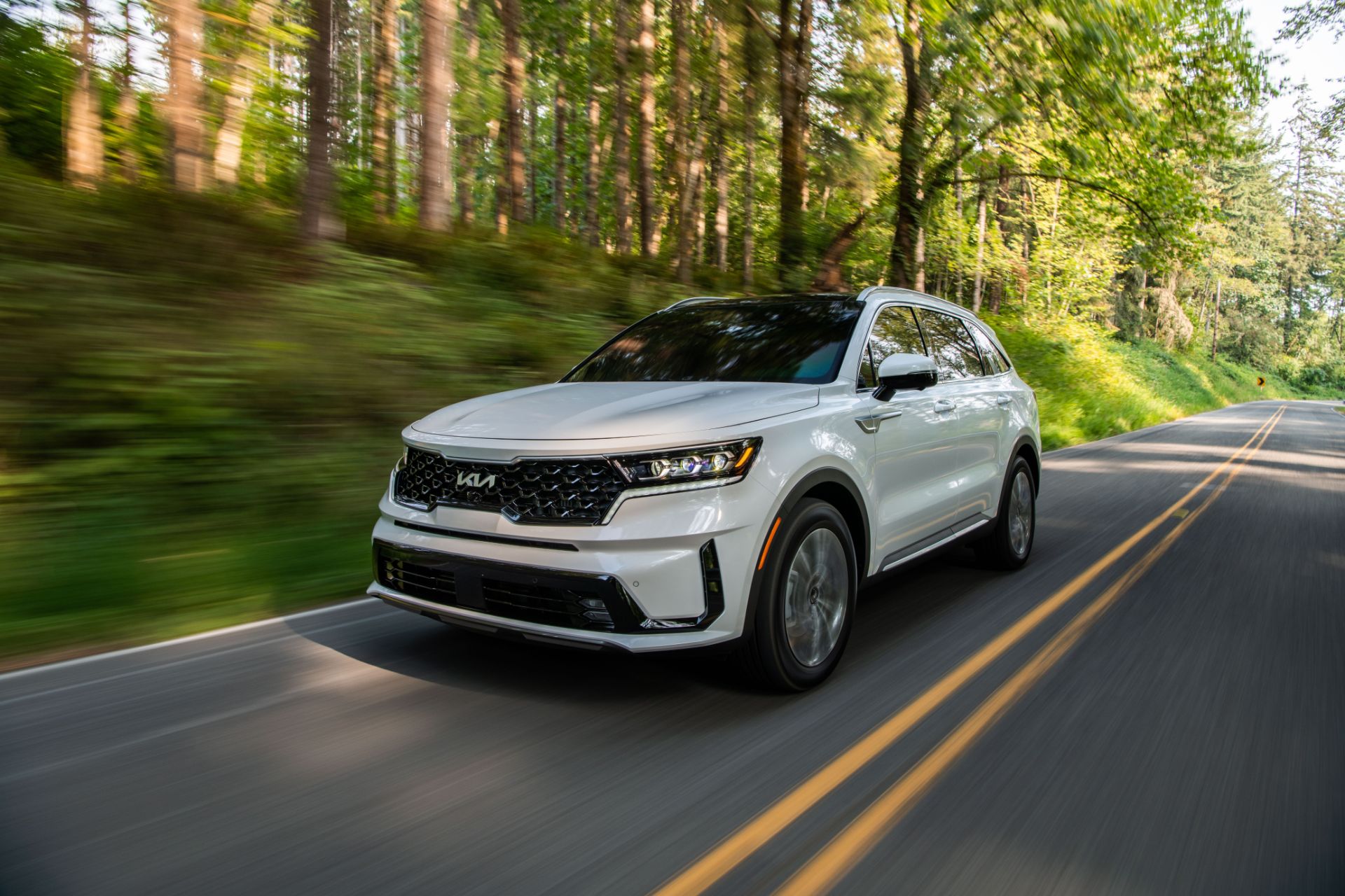 Download 2022 Kia Sorento PHEV - Front Three-Quarter HD Wallpaper 1920x1280 #5