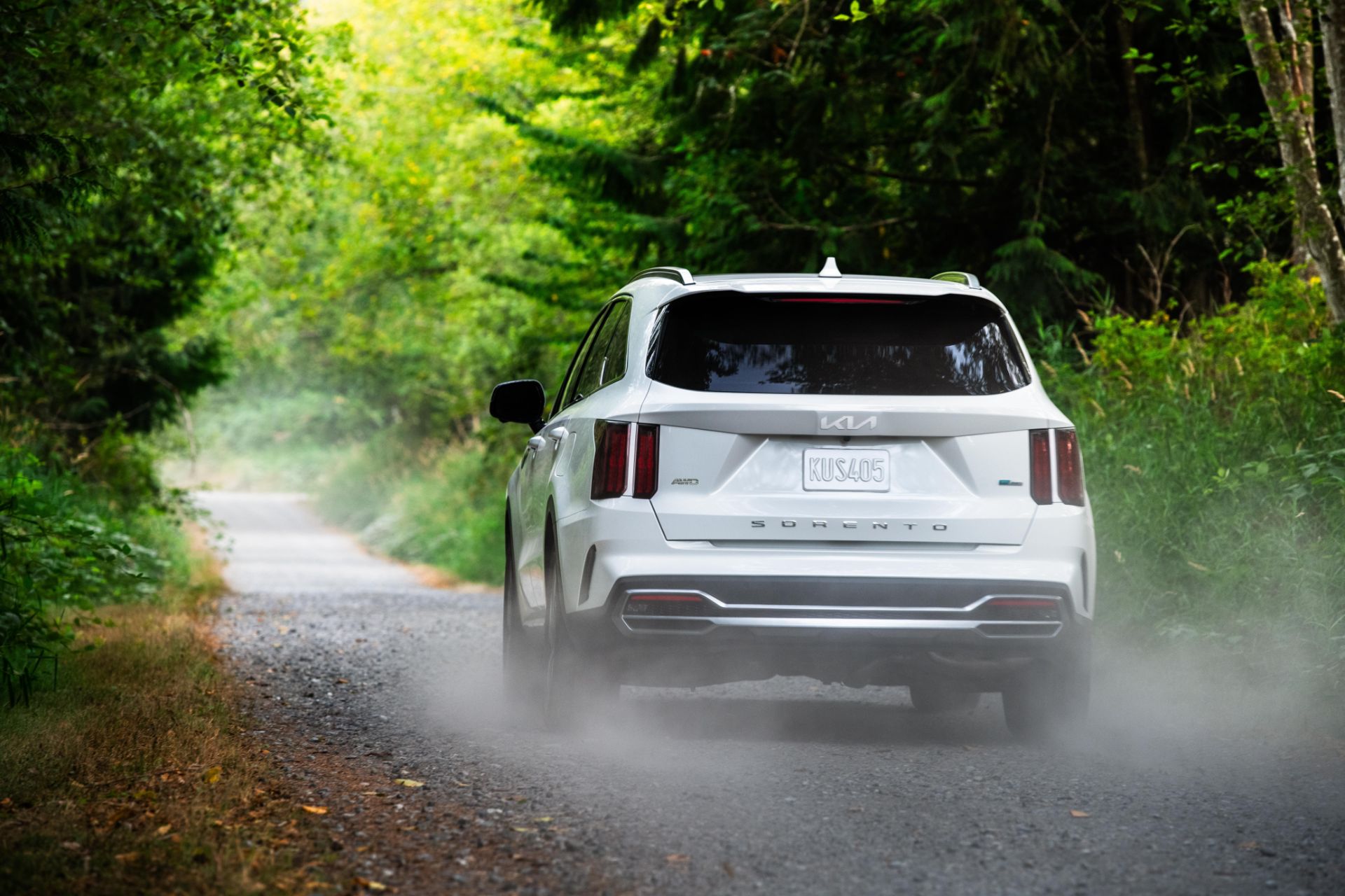 Download 2022 Kia Sorento PHEV - Rear HD Wallpaper 1920x1280 #7