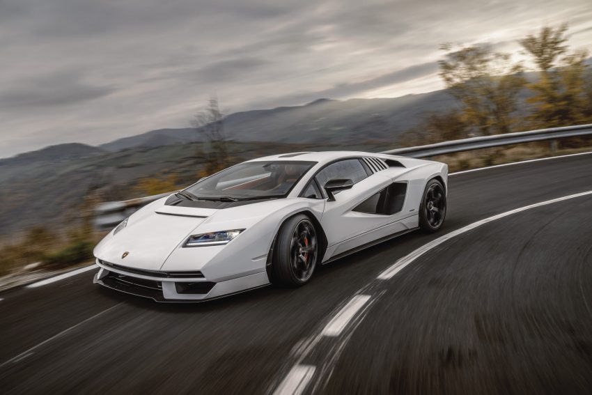 2022 Lamborghini Countach LPI 800-4 - Front Three-Quarter Wallpaper 850x567 #31