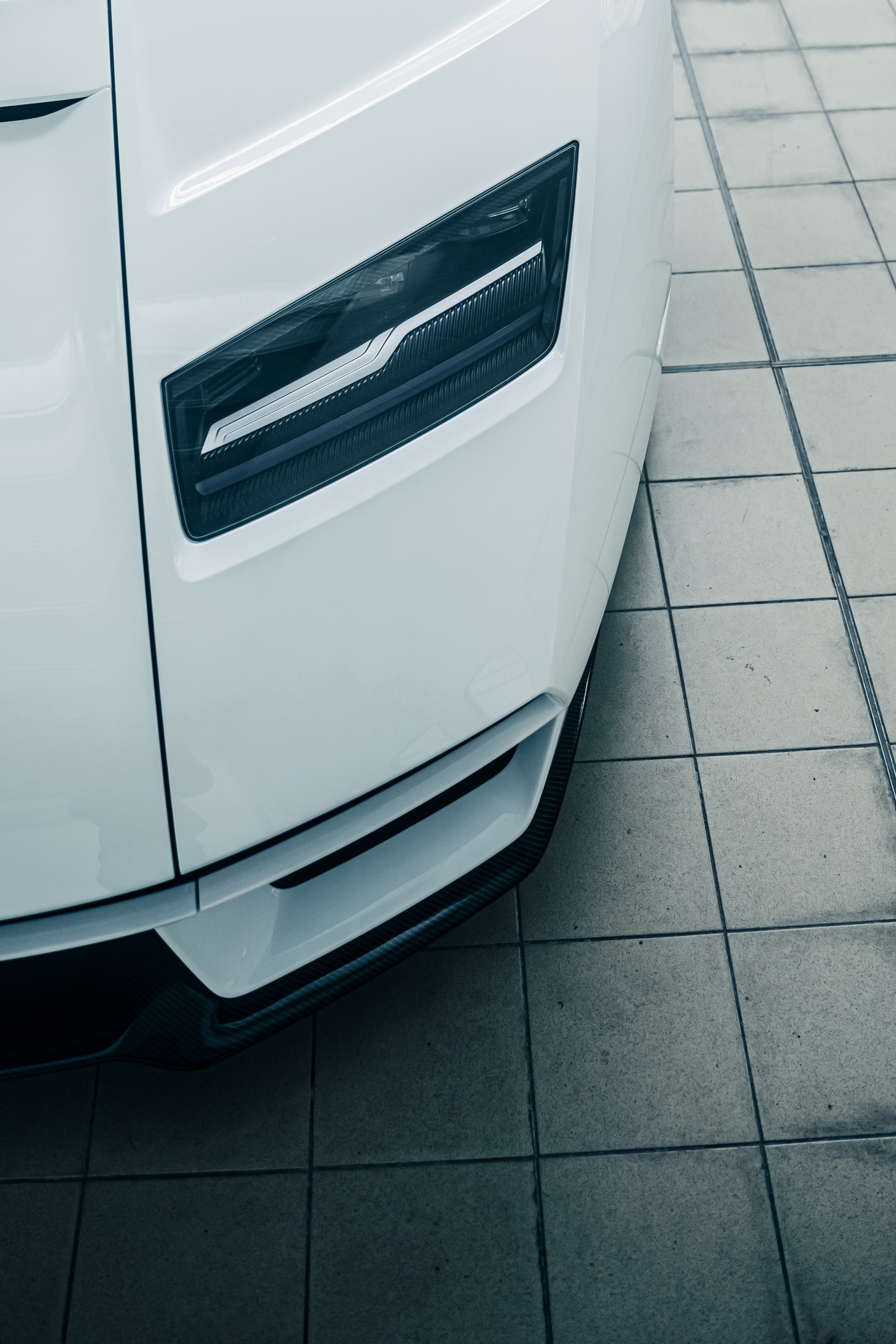 Download 2022 Lamborghini Countach LPI 800-4 - Headlight HD Phone Wallpaper 1921x2881 #101