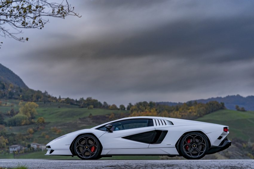 2022 Lamborghini Countach LPI 800-4 - Side Wallpaper 850x567 #28