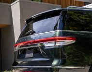 2022 Lincoln Navigator Black Label Central Park - Tail Light Wallpaper 190x150