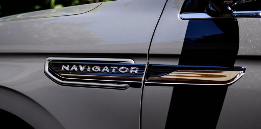 2022 Lincoln Navigator Black Label Invitation - Badge Wallpaper 850x421 #59