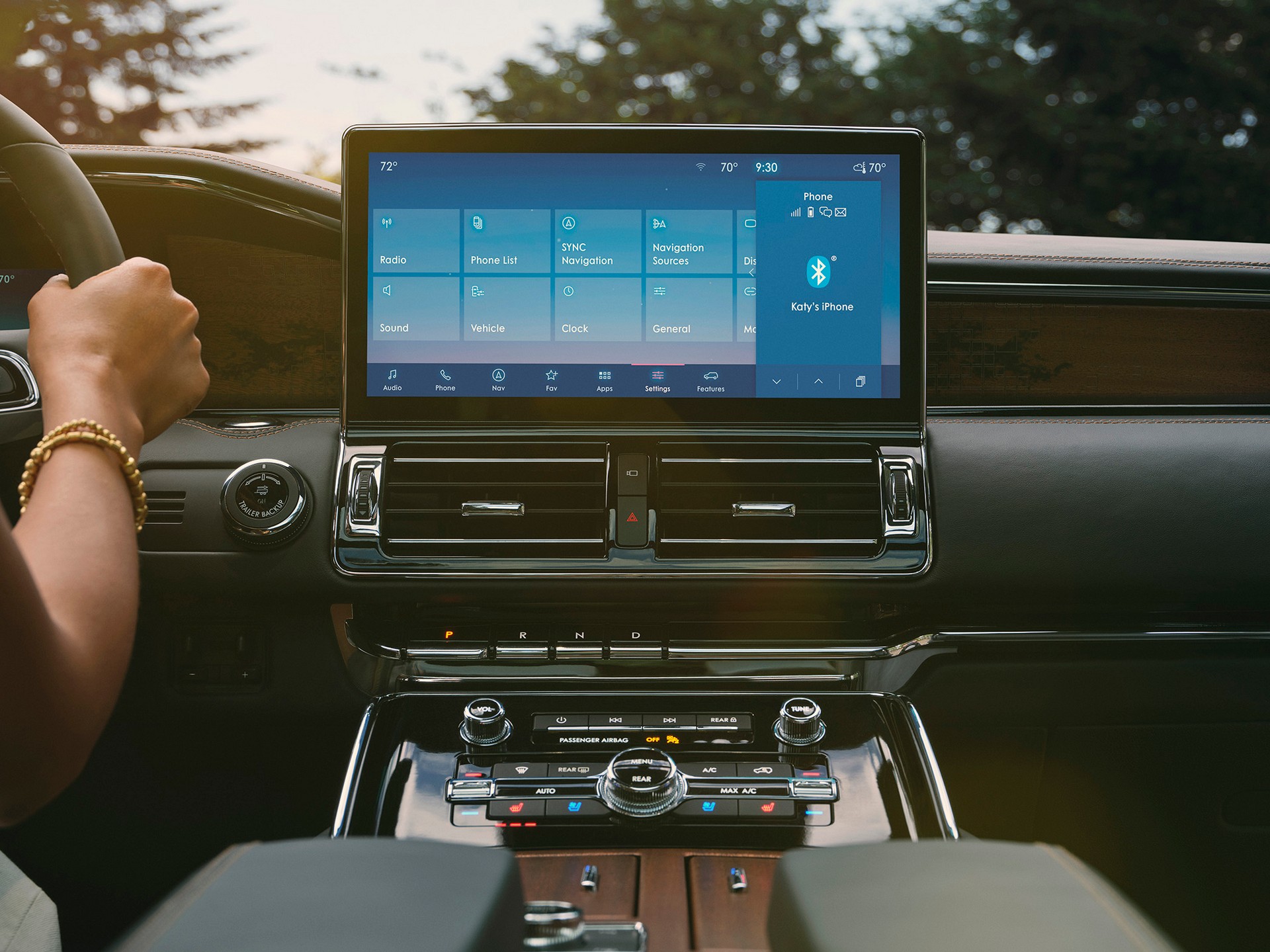 Download 2022 Lincoln Navigator Black Label Invitation - Central Console HD Wallpaper 1920x1439 #62