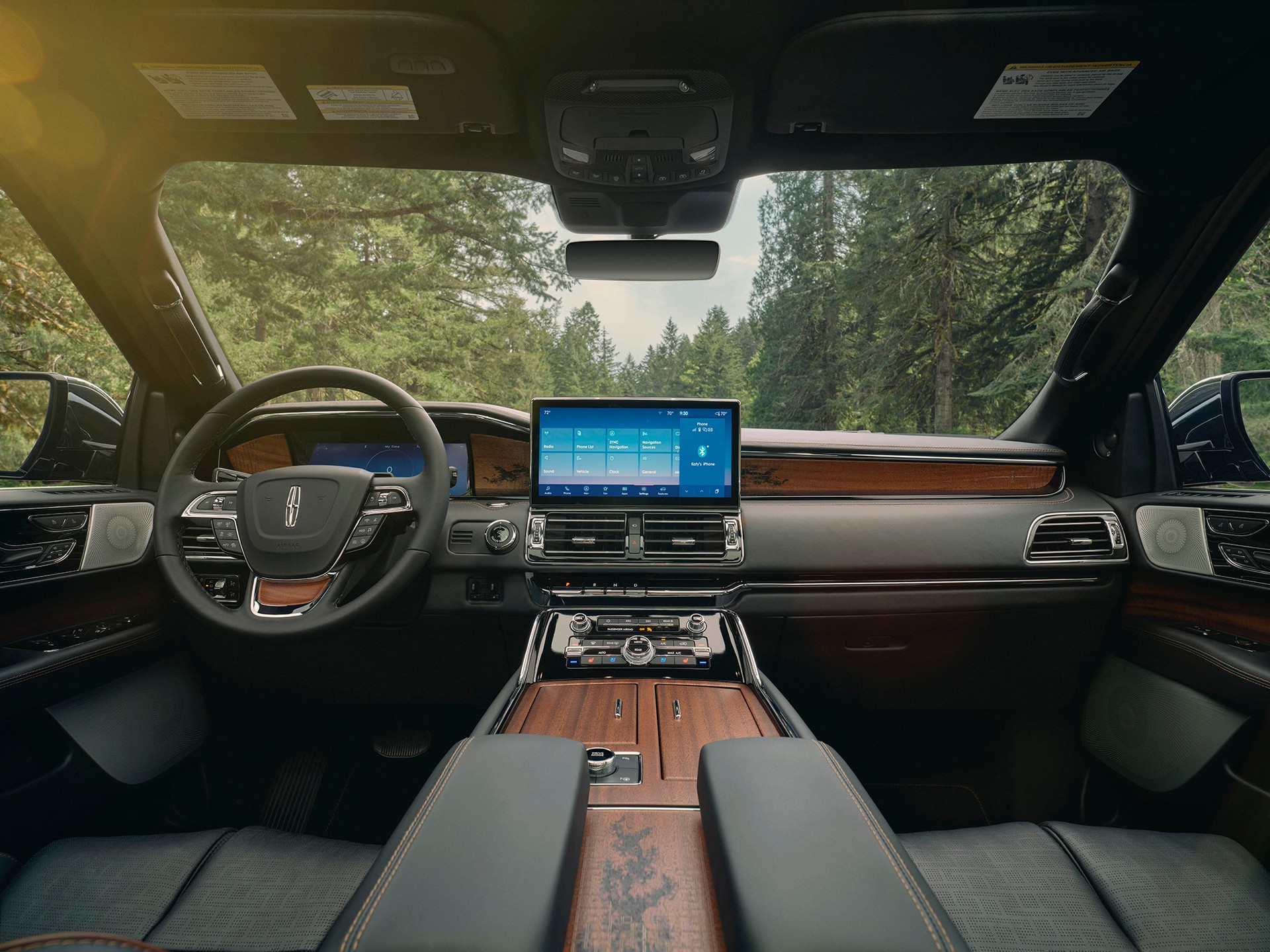 Download 2022 Lincoln Navigator Black Label Invitation - Interior, Cockpit HD Wallpaper 1920x1439 #67