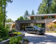 2022 Lincoln Navigator Reserve - Front Three-Quarter Wallpaper 190x150