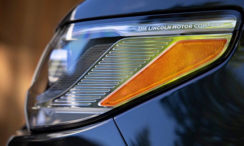 2022 Lincoln Navigator Reserve - Headlight Wallpaper 850x510 #13