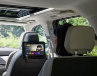 2022 Lincoln Navigator Reserve - Interior, Rear-Seat Entertainment System Wallpaper 190x150