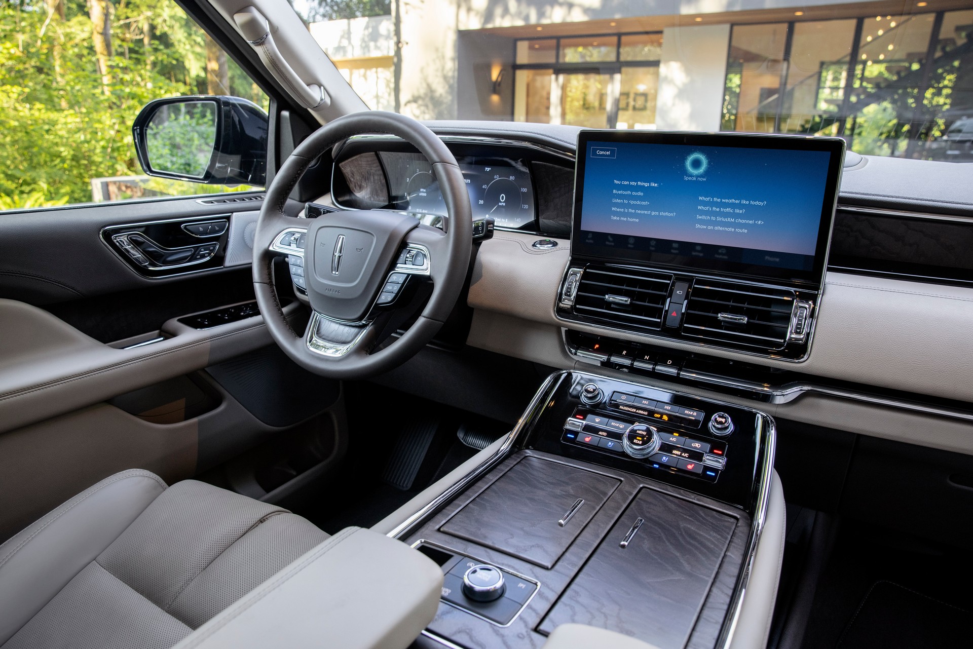 Download 2022 Lincoln Navigator Reserve - Interior HD Wallpaper 1920x1281 #17