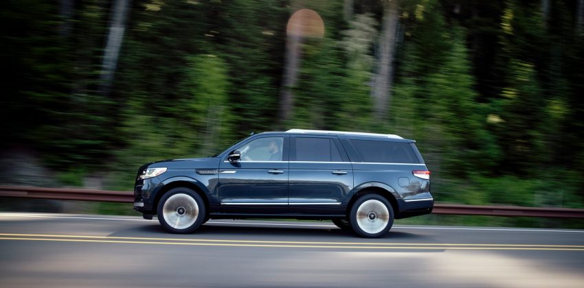 2022 Lincoln Navigator Reserve - Side Wallpaper 850x420 #7