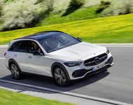 2022 Mercedes-Benz C-Class All-Terrain - Front Three-Quarter Wallpaper 190x150