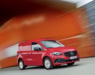 2022 Mercedes-Benz Citan - Front Three-Quarter Wallpaper 190x150
