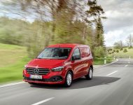 2022 Mercedes-Benz Citan - Front Three-Quarter Wallpaper 190x150