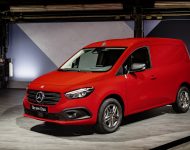 2022 Mercedes-Benz Citan - Front Three-Quarter Wallpaper 190x150