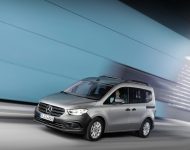 2022 Mercedes-Benz Citan - Front Three-Quarter Wallpaper 190x150