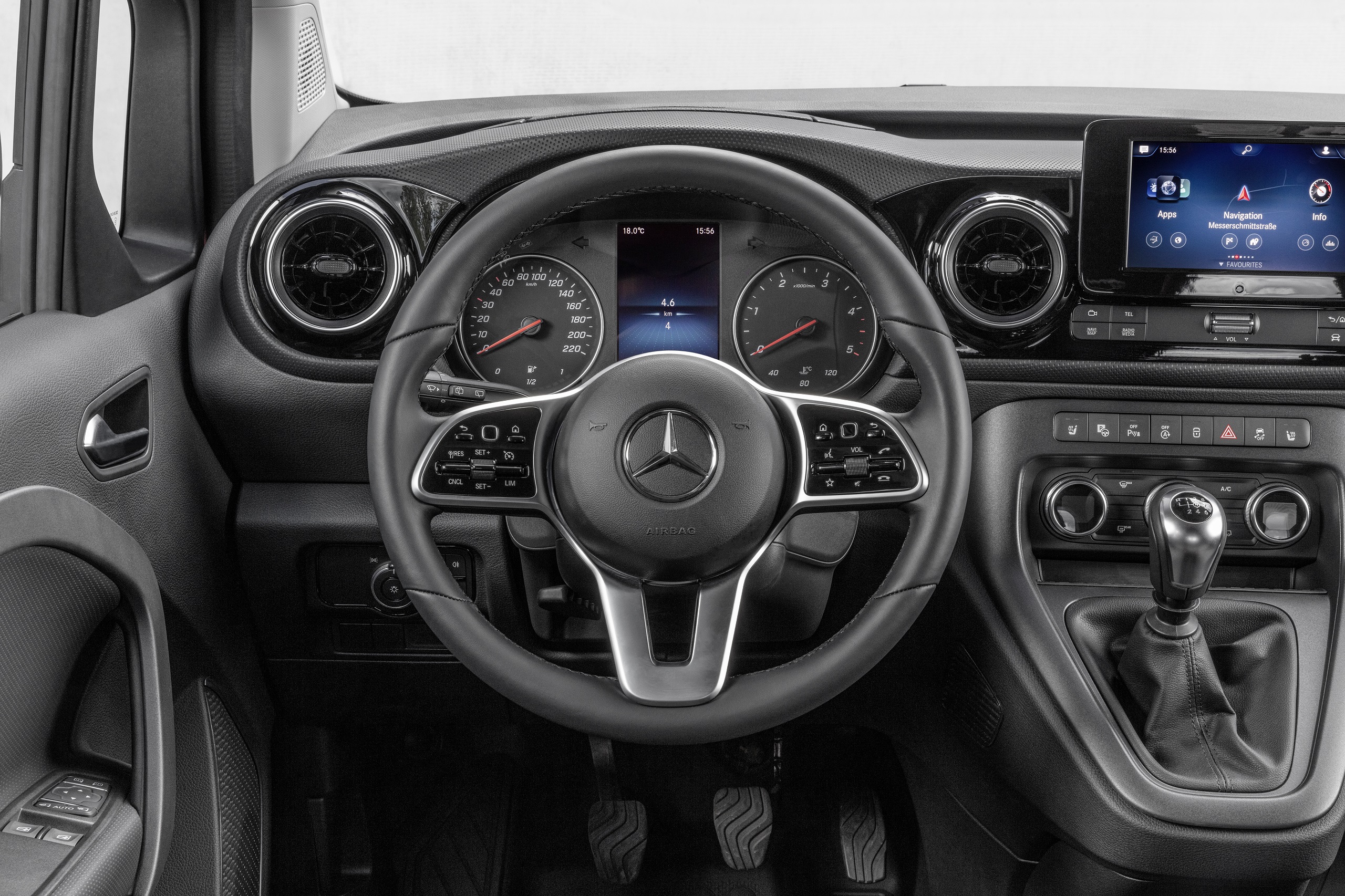 Download 2022 Mercedes-Benz Citan - Interior, Steering Wheel HD Wallpaper 2560x1706 #23