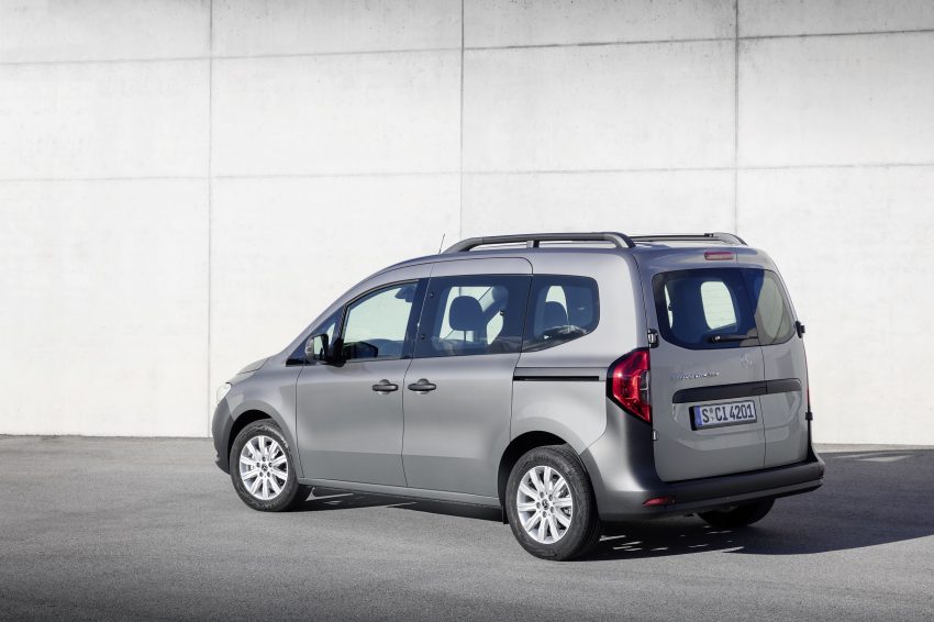 2022 Mercedes-Benz Citan - Rear Three-Quarter Wallpaper 850x566 #36