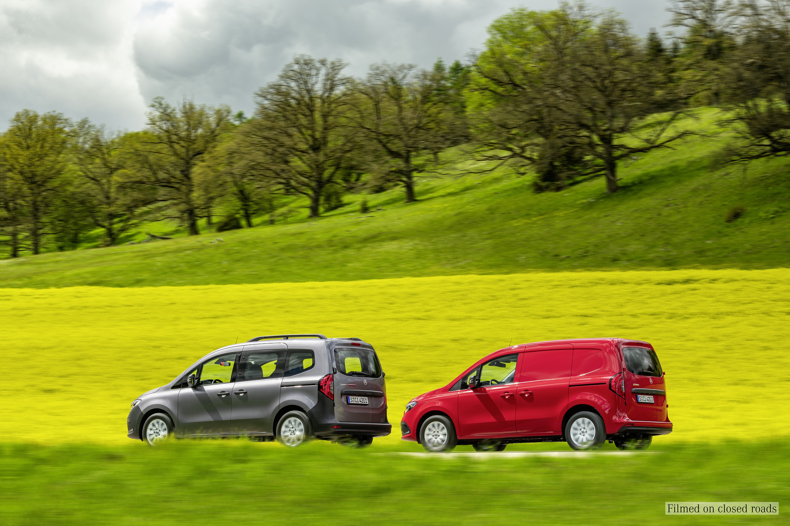 Download 2022 Mercedes-Benz Citan - Rear Three-Quarter HD Wallpaper 2560x1706 #6