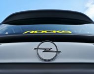 2022 Opel Rocks-e - Badge Wallpaper 190x150