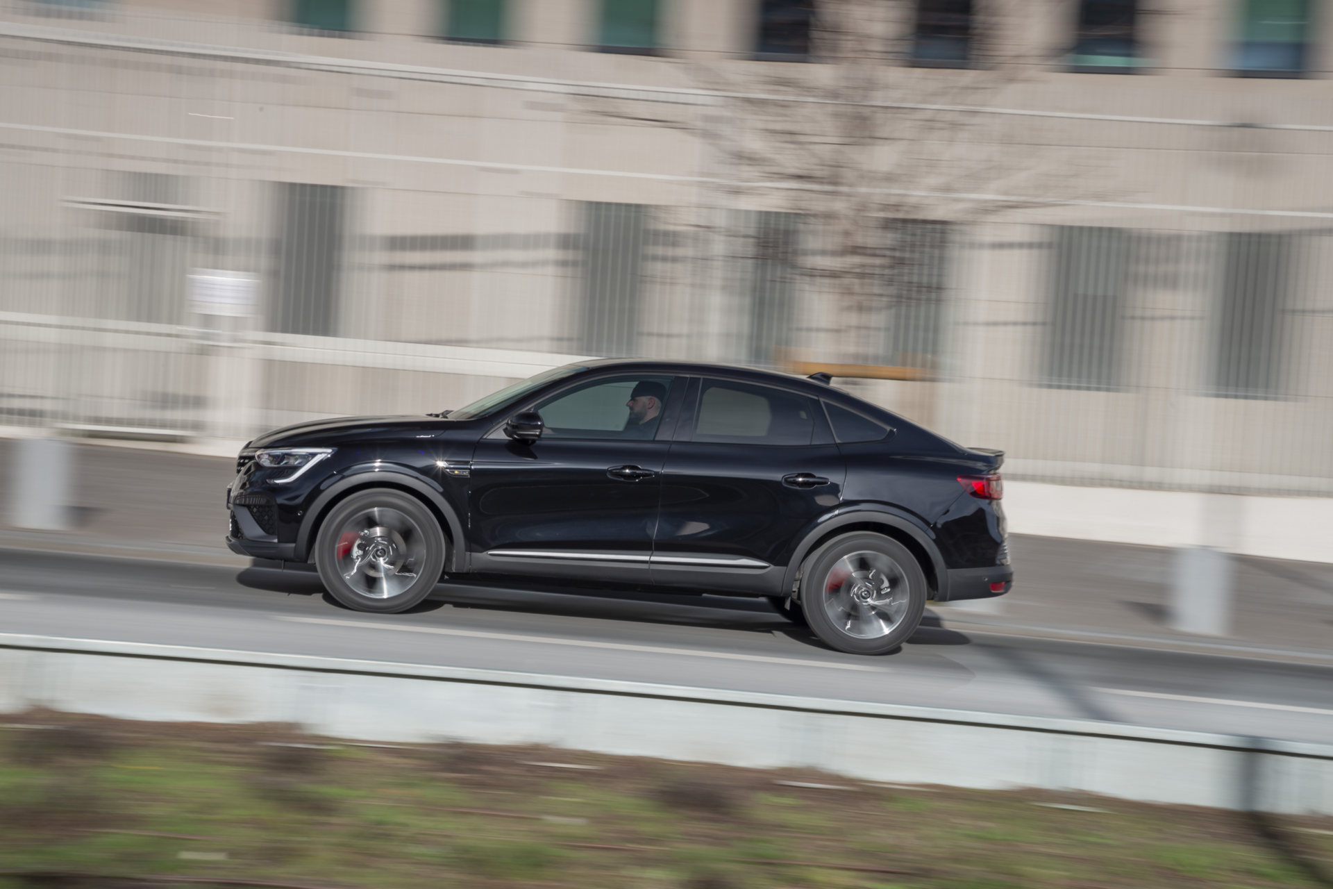 Download 2022 Renault Arkana - Side HD Wallpaper 1920x1280 #16