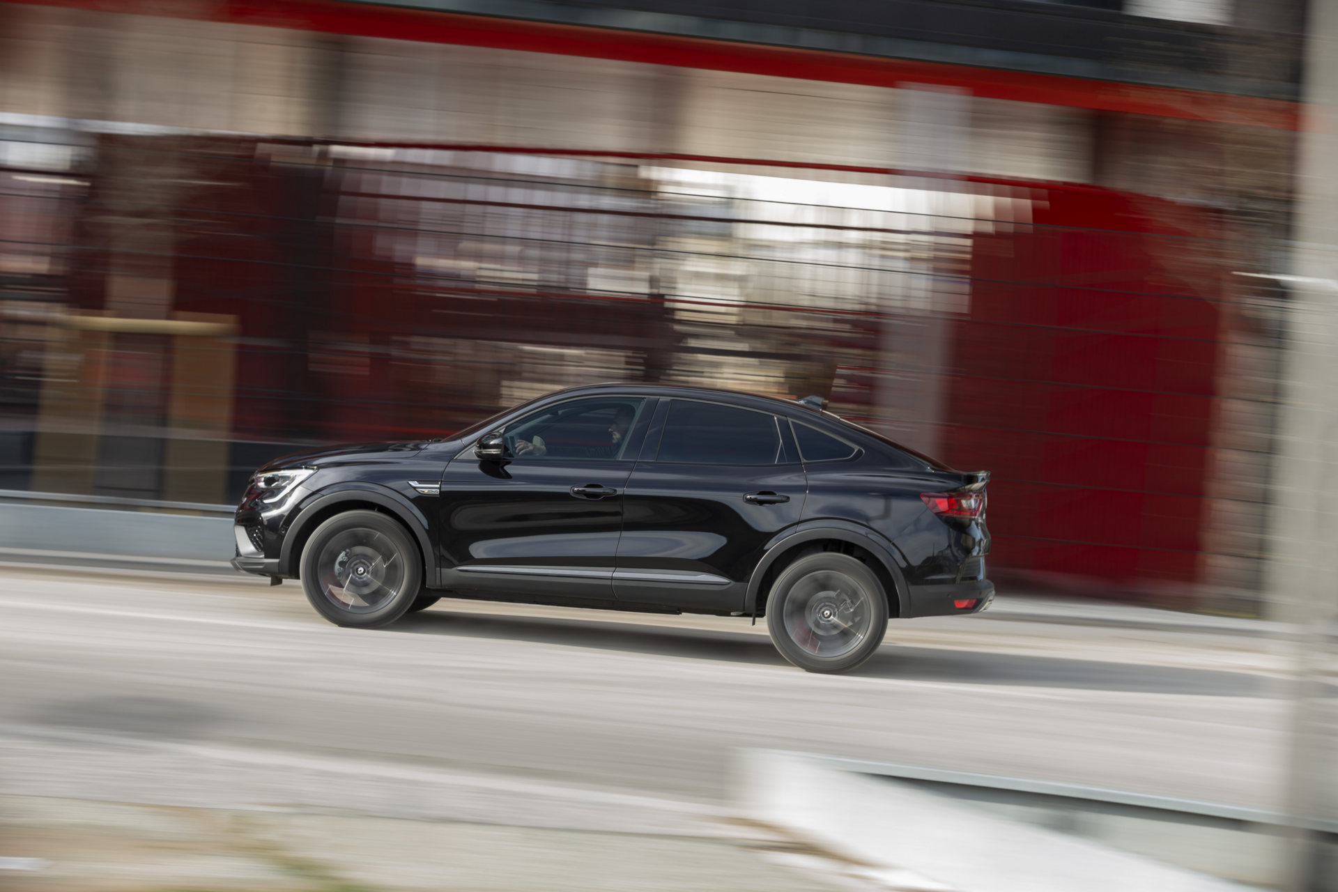 Download 2022 Renault Arkana - Side HD Wallpaper 1920x1280 #10