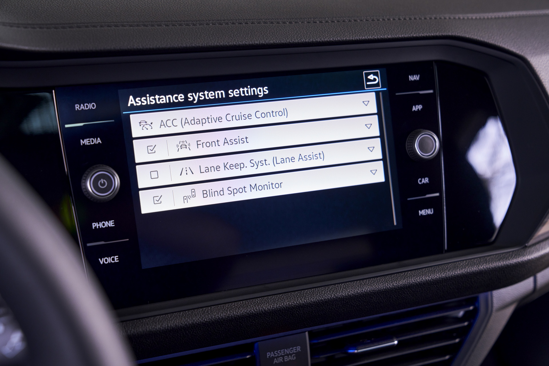 Download 2022 Volkswagen Jetta - Central Console HD Wallpaper 1920x1280 #24