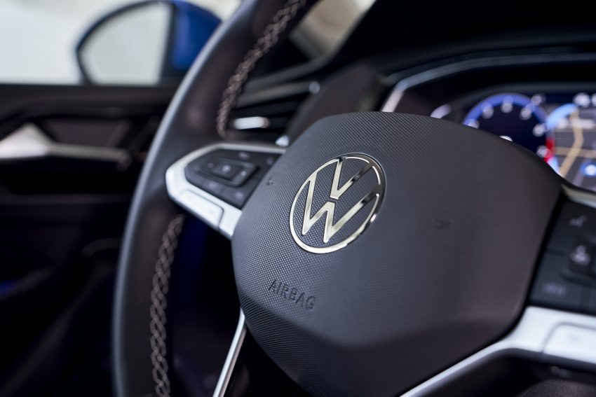 2022 Volkswagen Jetta - Interior, Steering Wheel Wallpaper 850x567 #17