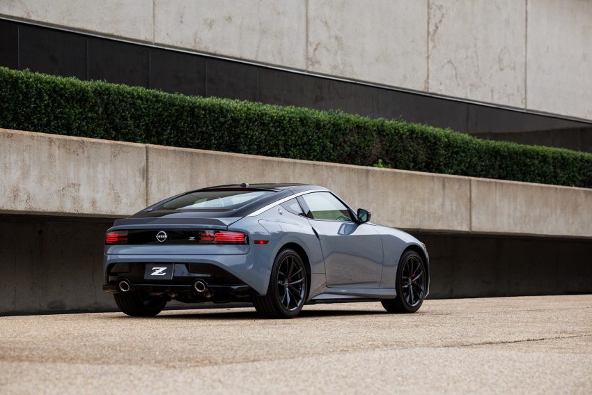 2023 Nissan Z - Rear Three-Quarter Wallpaper 850x567 #51