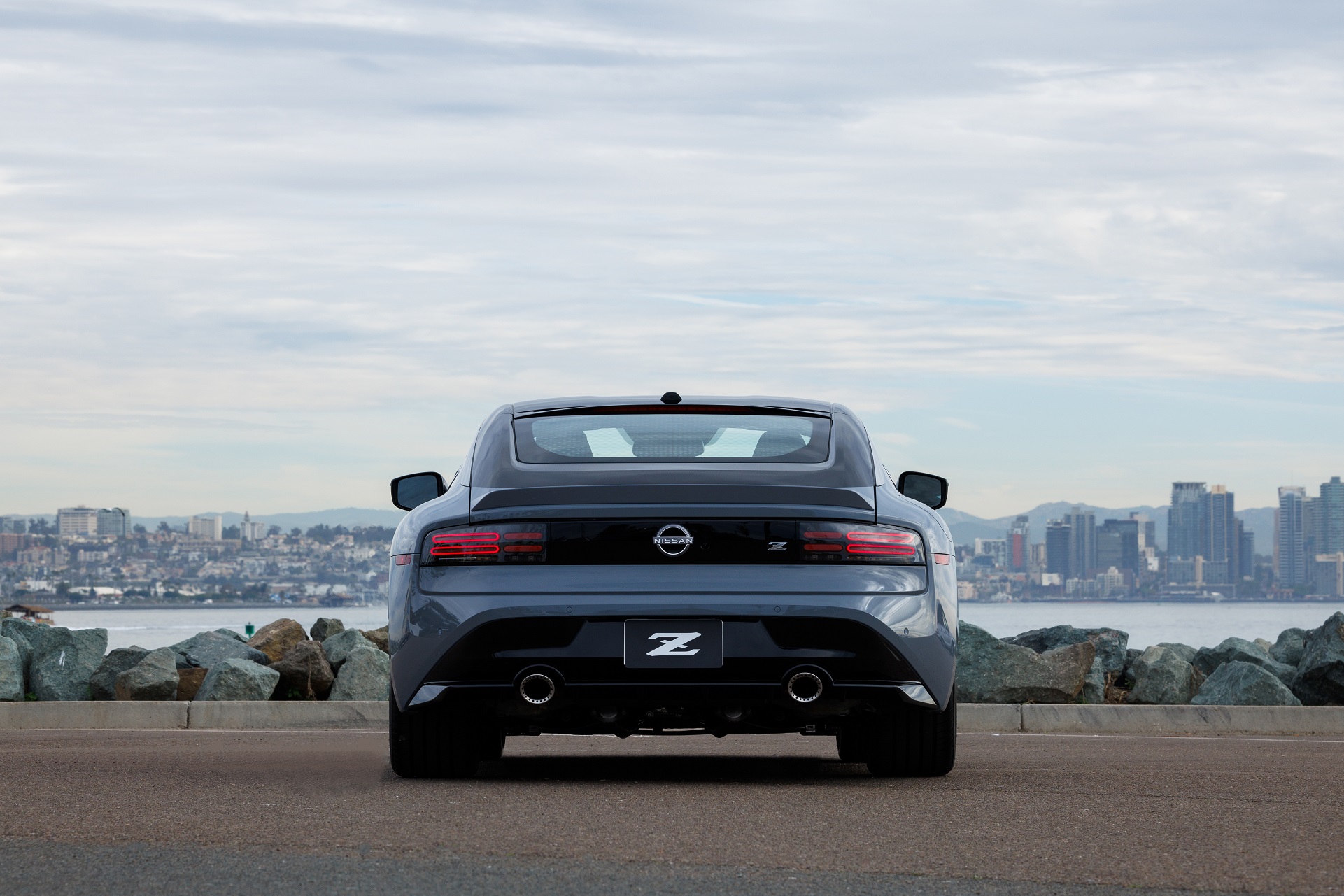 Download 2023 Nissan Z - Rear HD Wallpaper 1921x1281 #44