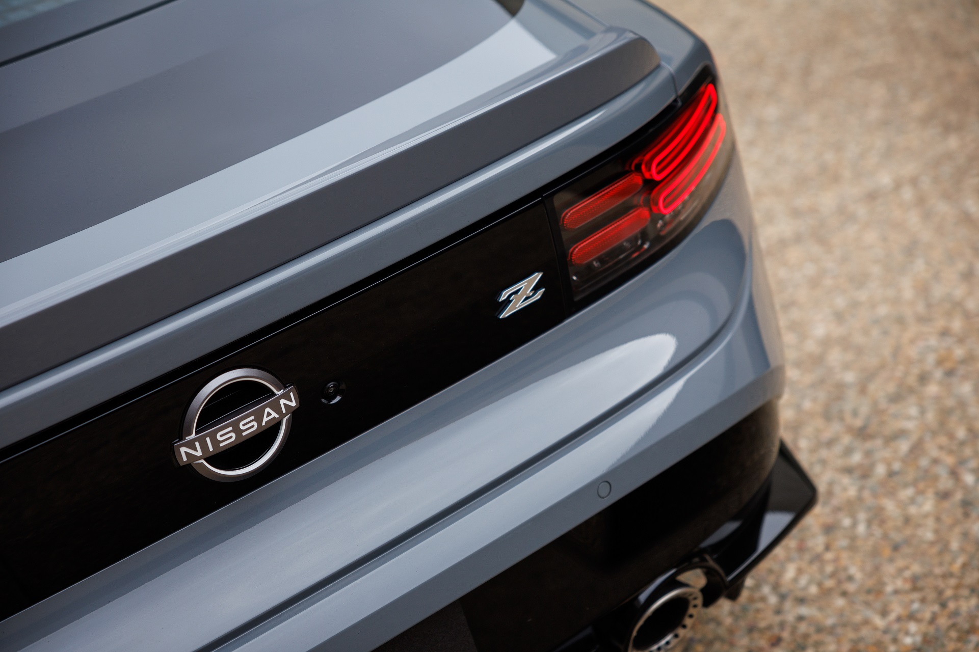 Download 2023 Nissan Z - Tail Light HD Wallpaper 1921x1280 #61